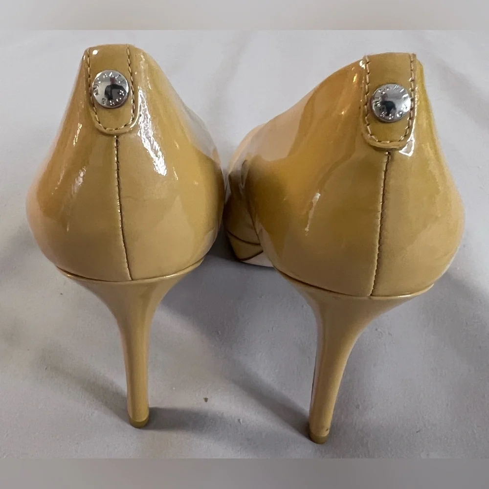 Michael Michael Kors Womens Chantal‎ Platform Pumps Tan  Leather Size 10M